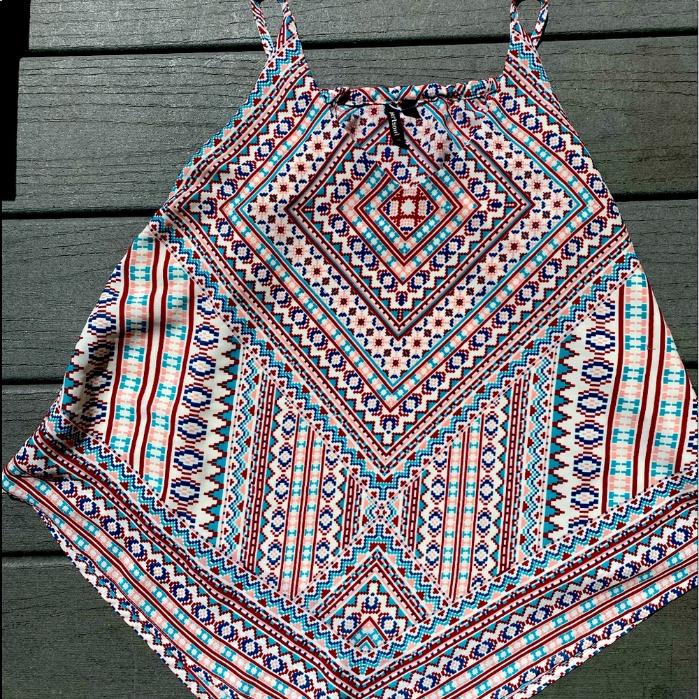 Adorable tank top!